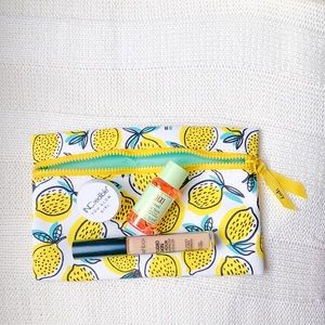 MAKEUP SAMPLE BUNDLE!!